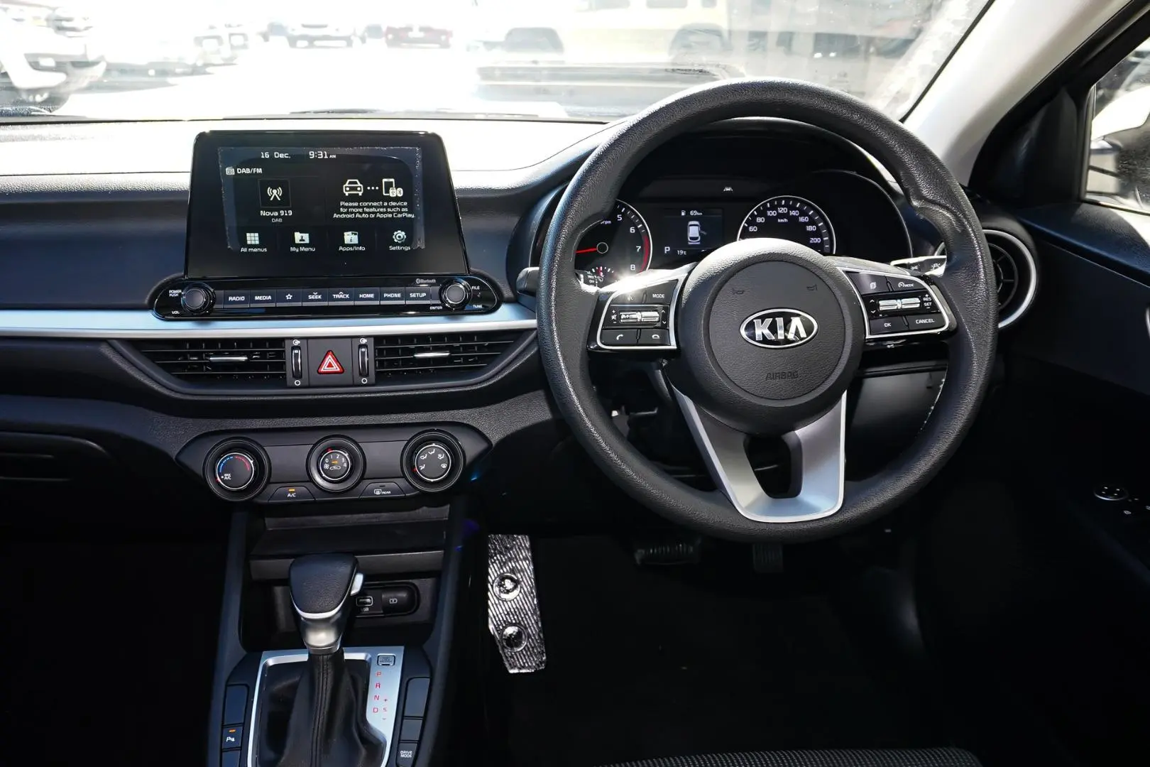 2020 Kia Cerato Gallery Image 9