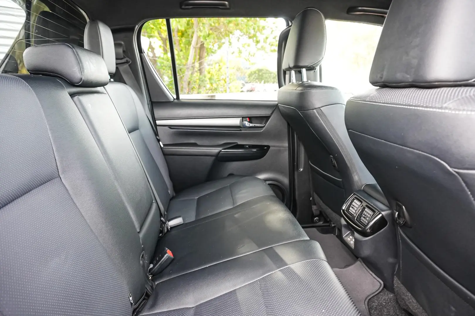 2024 Toyota Hilux Gallery Image 14