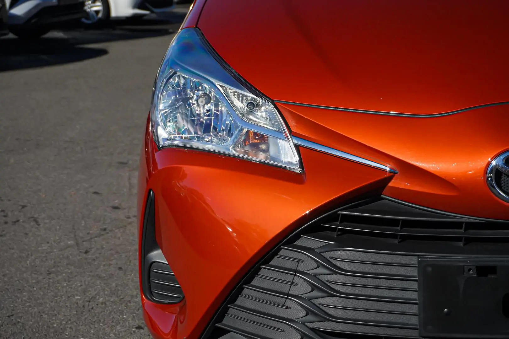 2018 Toyota Yaris Gallery Image 13