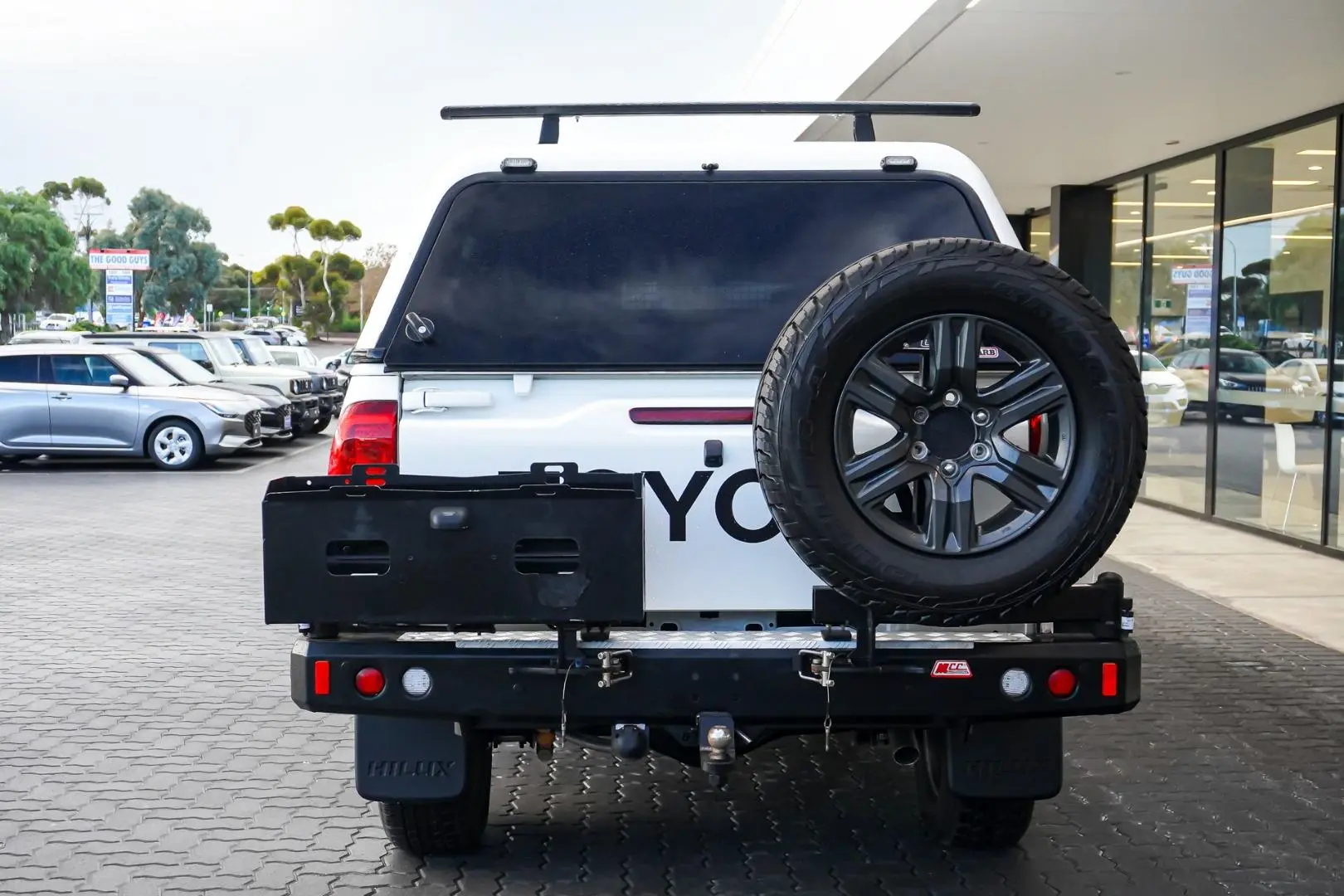 2023 Toyota Hilux Gallery Image 6