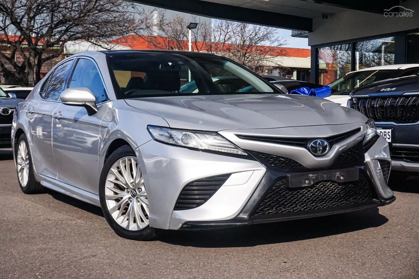 2018 Toyota Camry Image 2