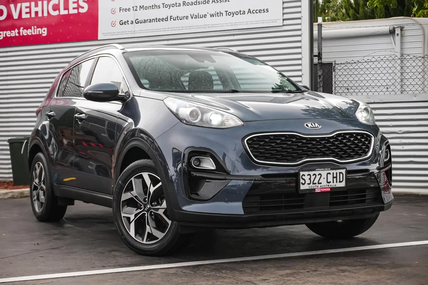 2020 Kia Sportage Gallery Image 2
