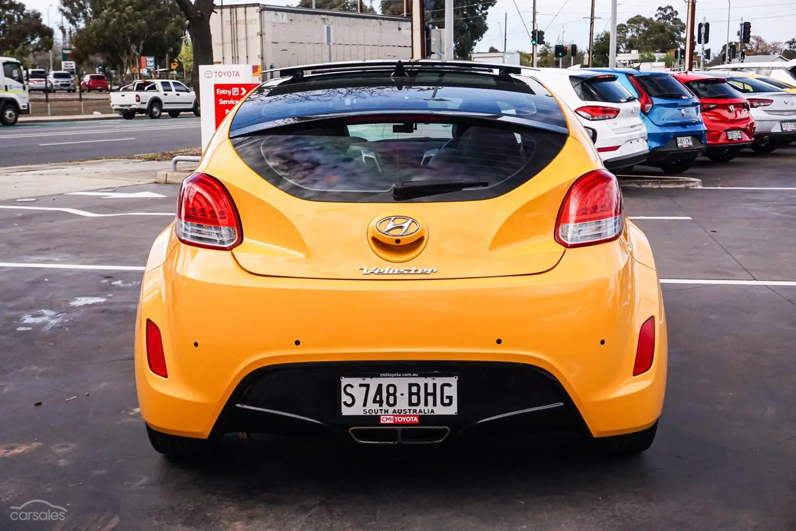 2013 Hyundai Veloster Image 5