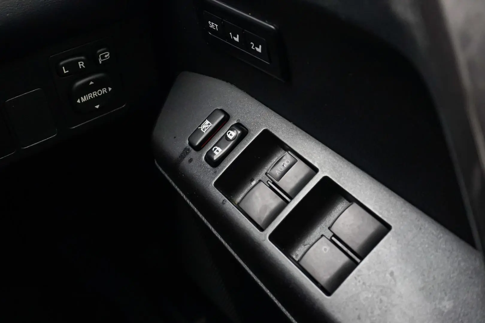 2018 Toyota RAV4 Gallery Image 19