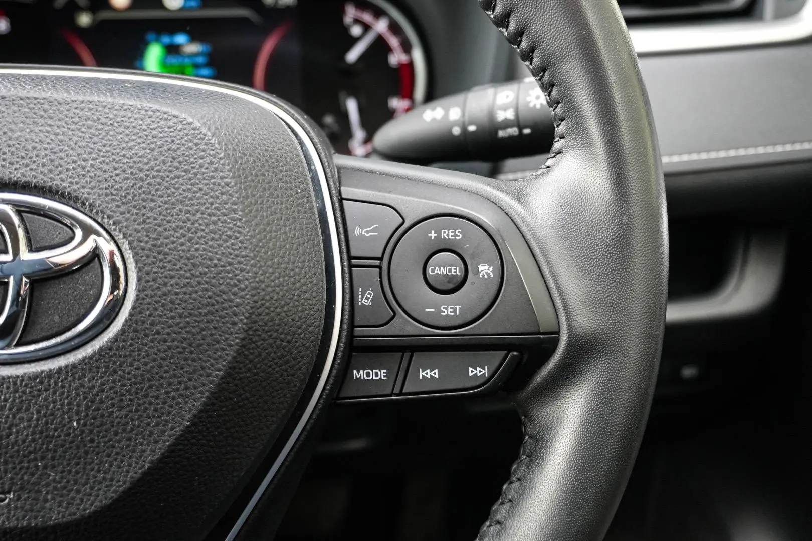 2024 Toyota RAV4 Gallery Image 20