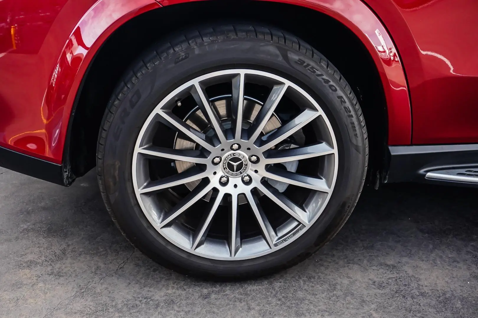 2019 Mercedes-Benz GLE-Class Gallery Image 21