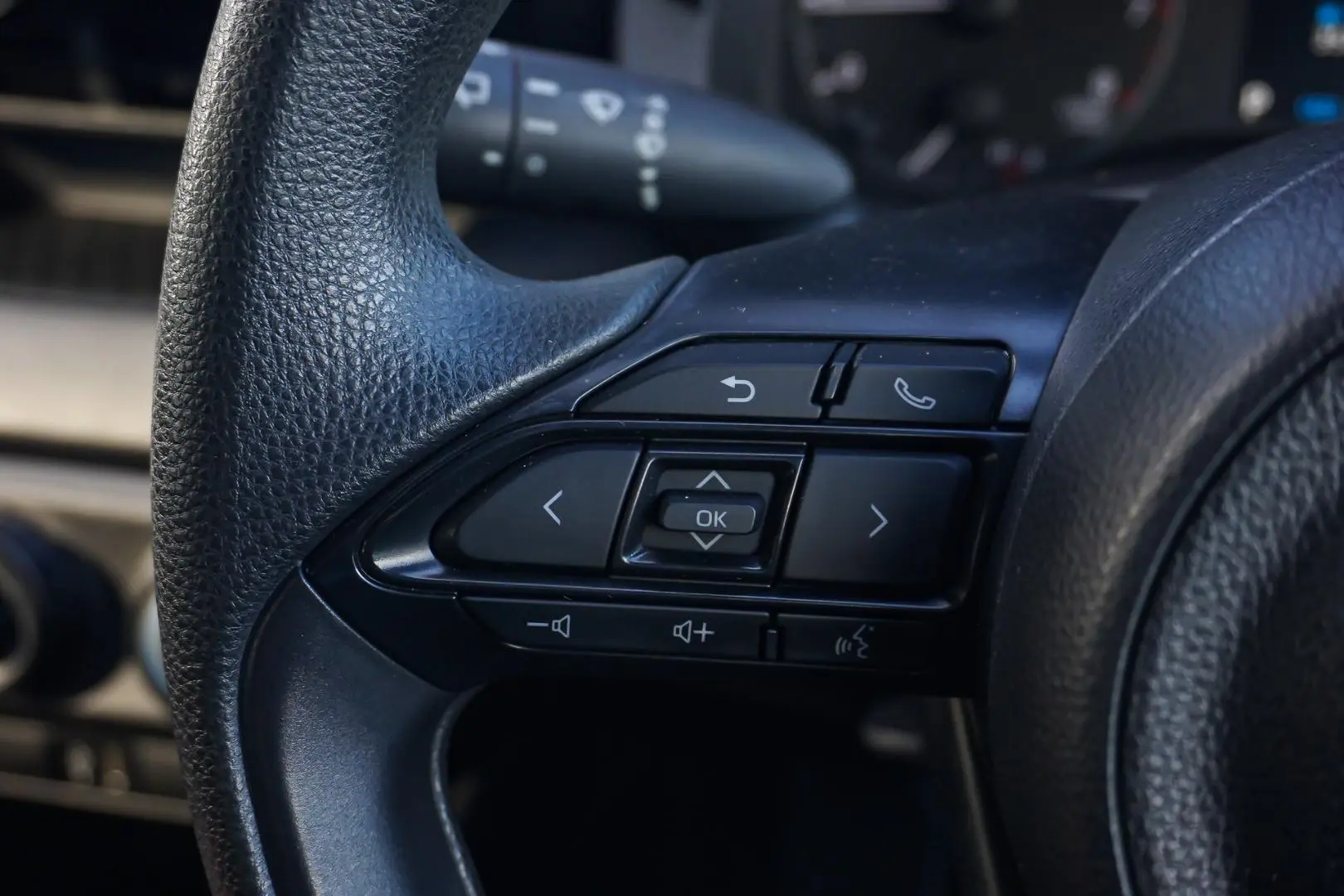 2022 Toyota Yaris Gallery Image 18