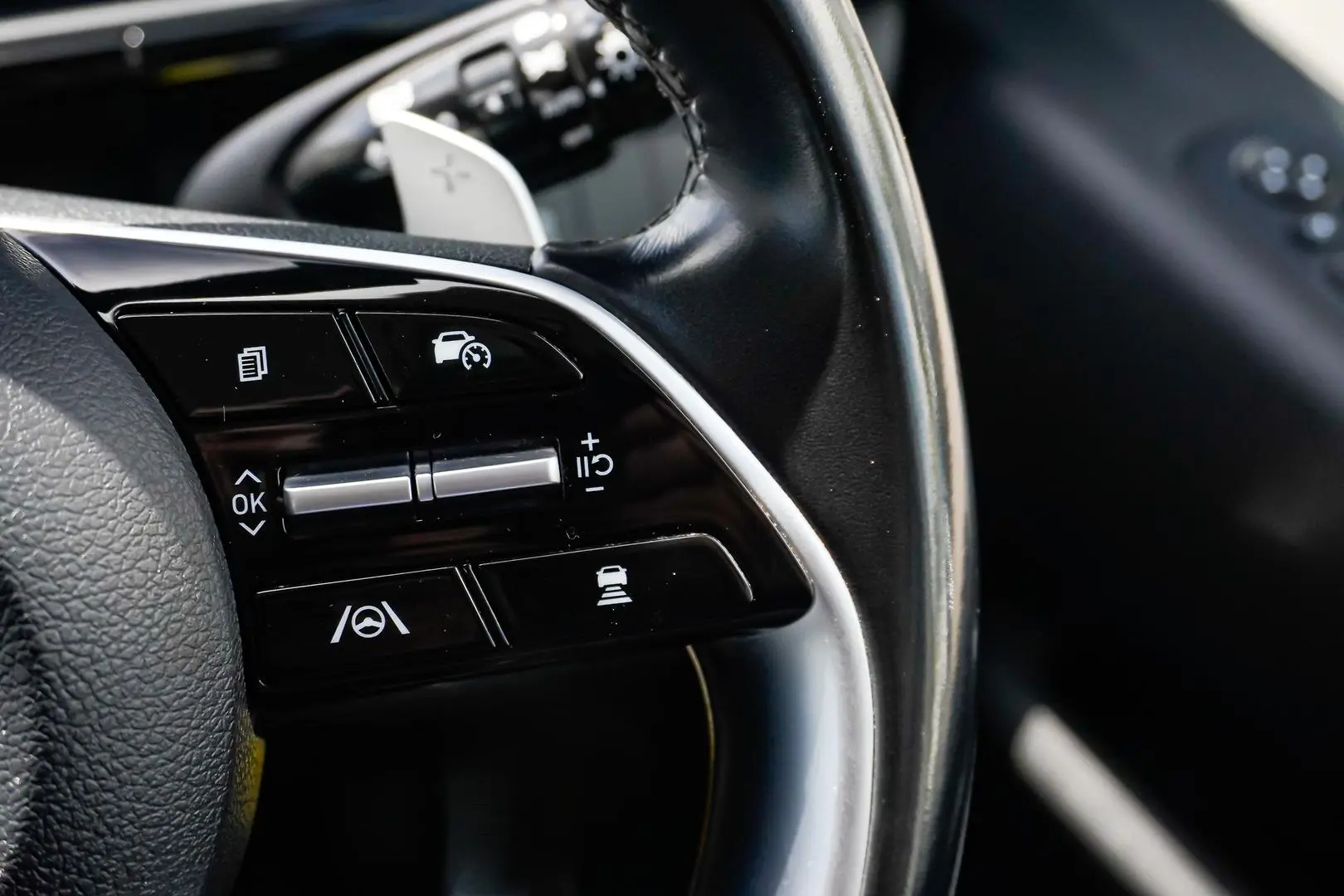 2023 Hyundai STARIA Gallery Image 21