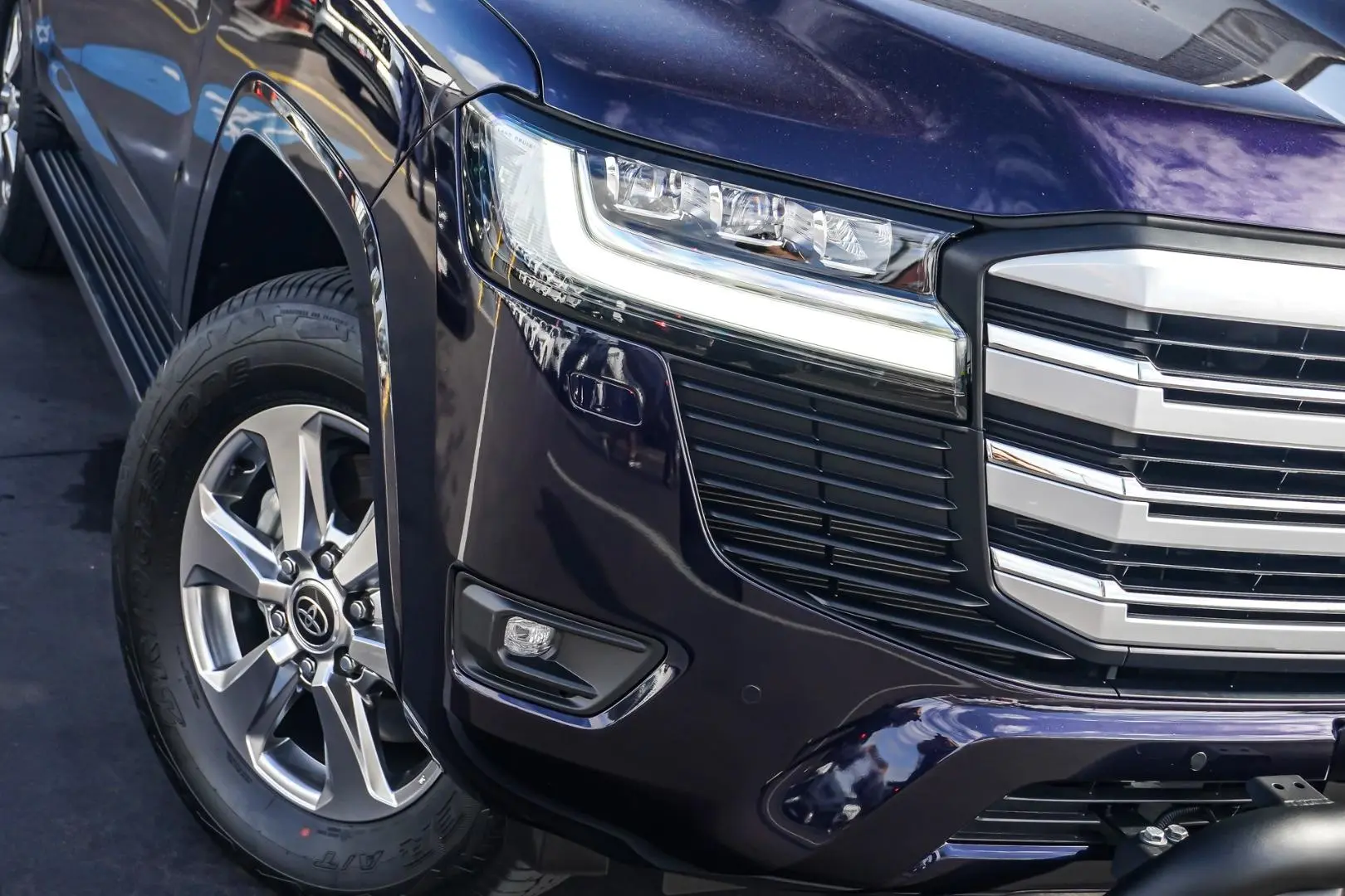 2023 Toyota Landcruiser Gallery Image 12