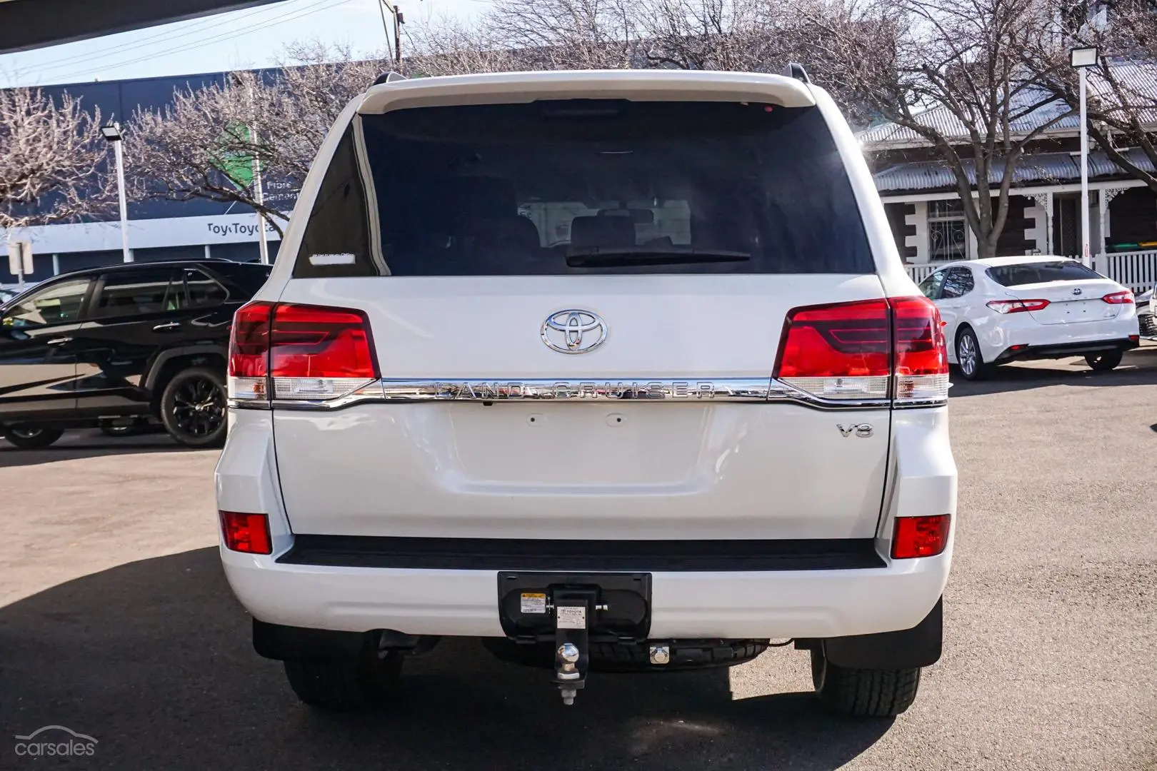 2017 Toyota Landcruiser Image 6