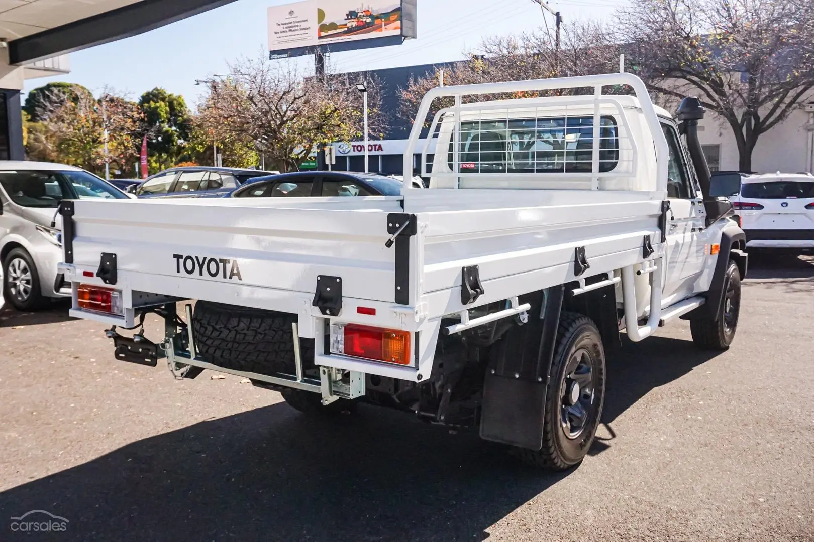 2024 Toyota Landcruiser Image 3