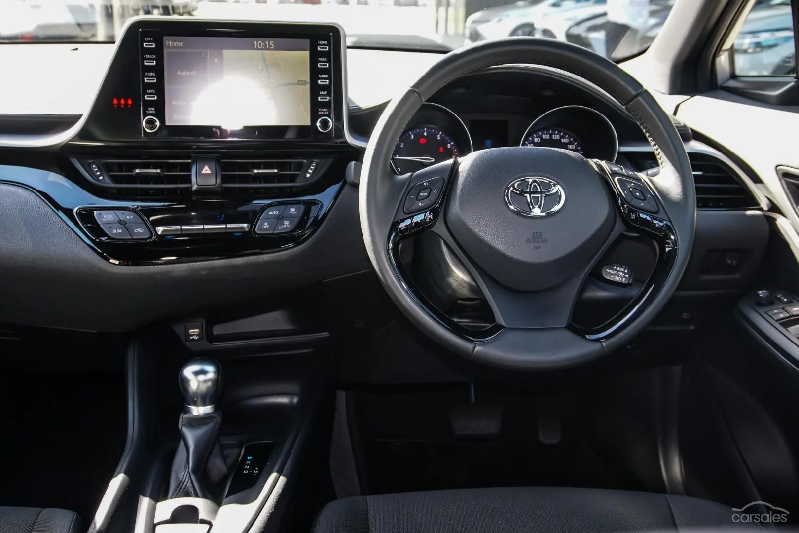 2022 Toyota C-HR Image 8