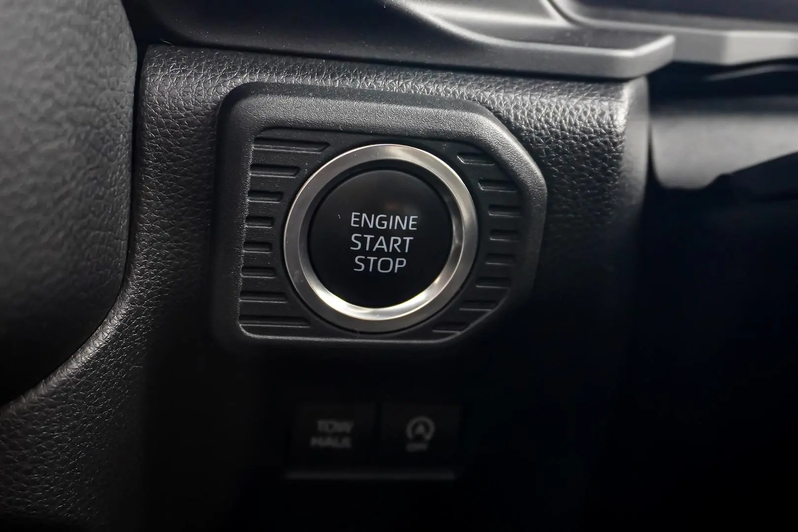 2024 Toyota Landcruiser Prado Gallery Image 21