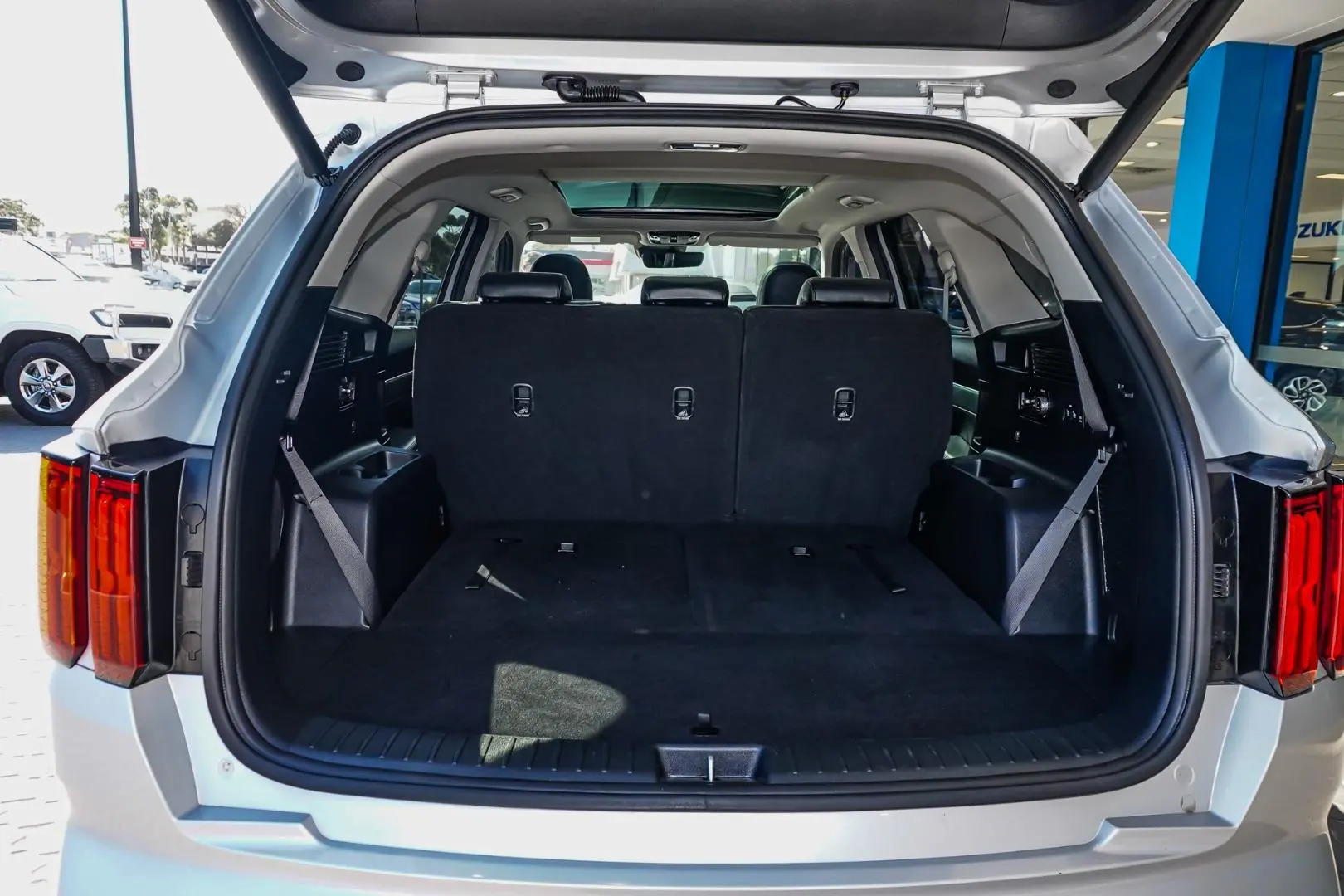 2020 Kia Sorento Gallery Image 11