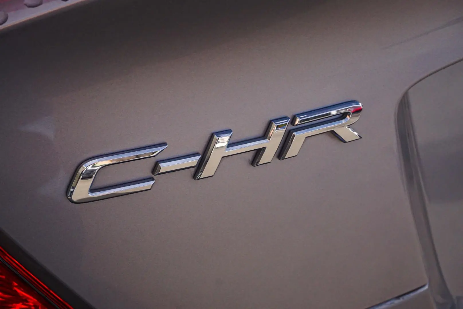 2023 Toyota C-HR Gallery Image 16