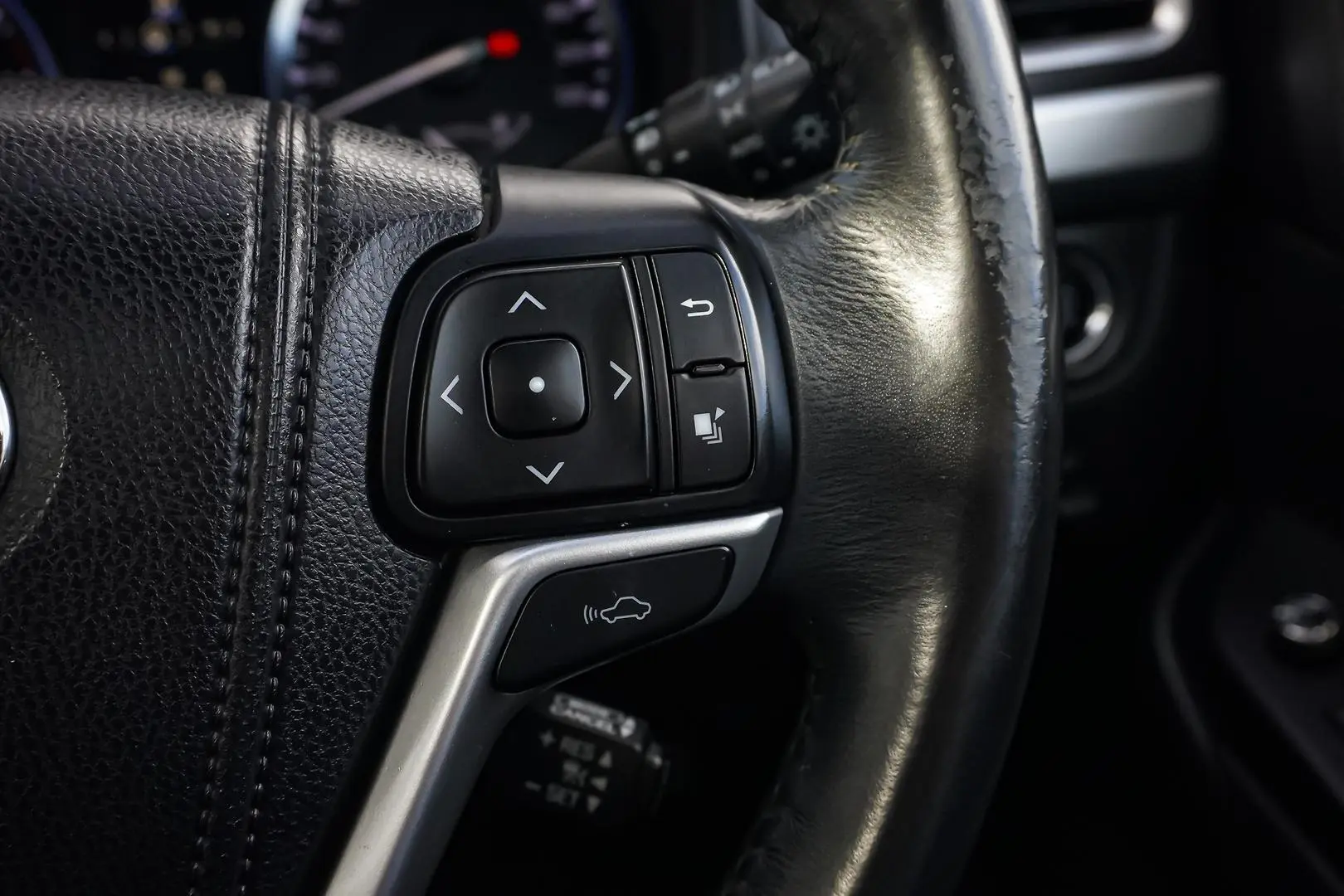2014 Toyota Kluger Gallery Image 21