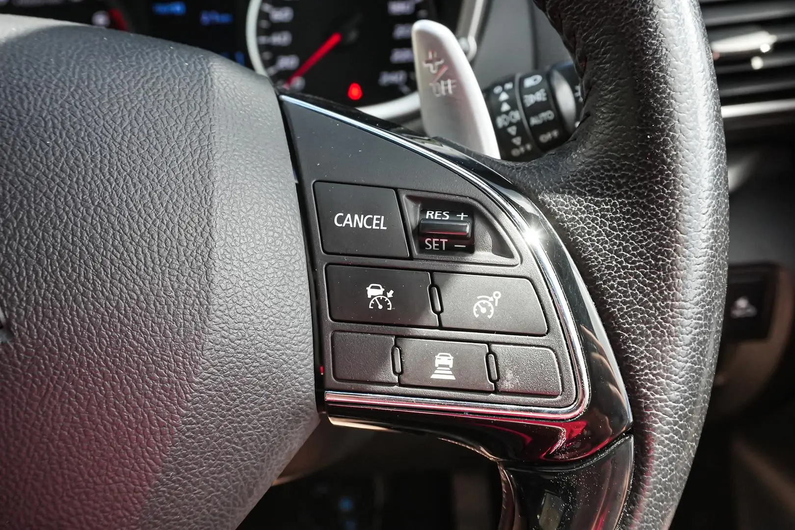 2019 Mitsubishi Eclipse Cross Gallery Image 20