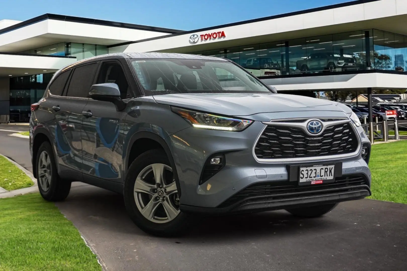2022 Toyota Kluger Image