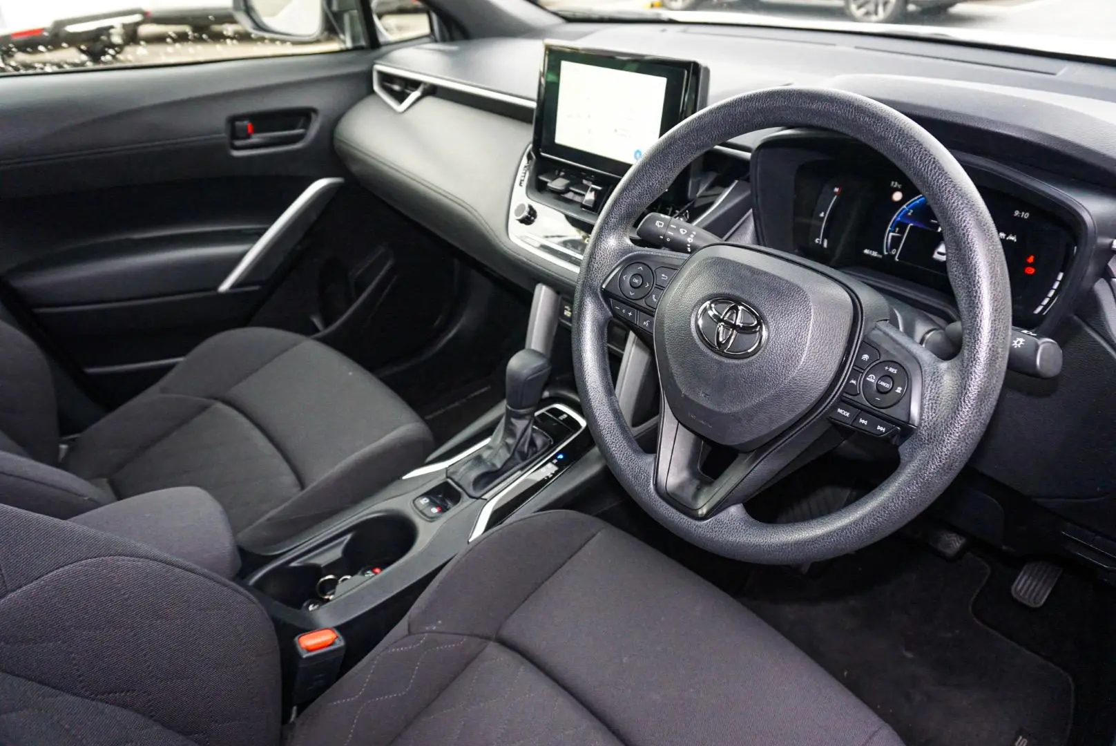 2023 Toyota Corolla Cross Gallery Image 7