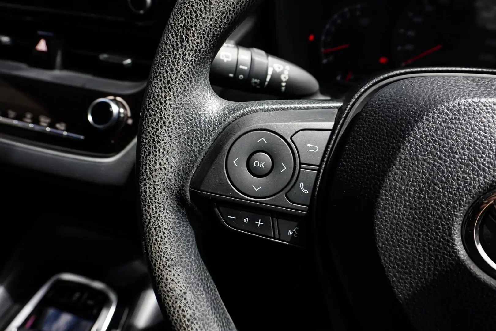 2018 Toyota Corolla Gallery Image 19