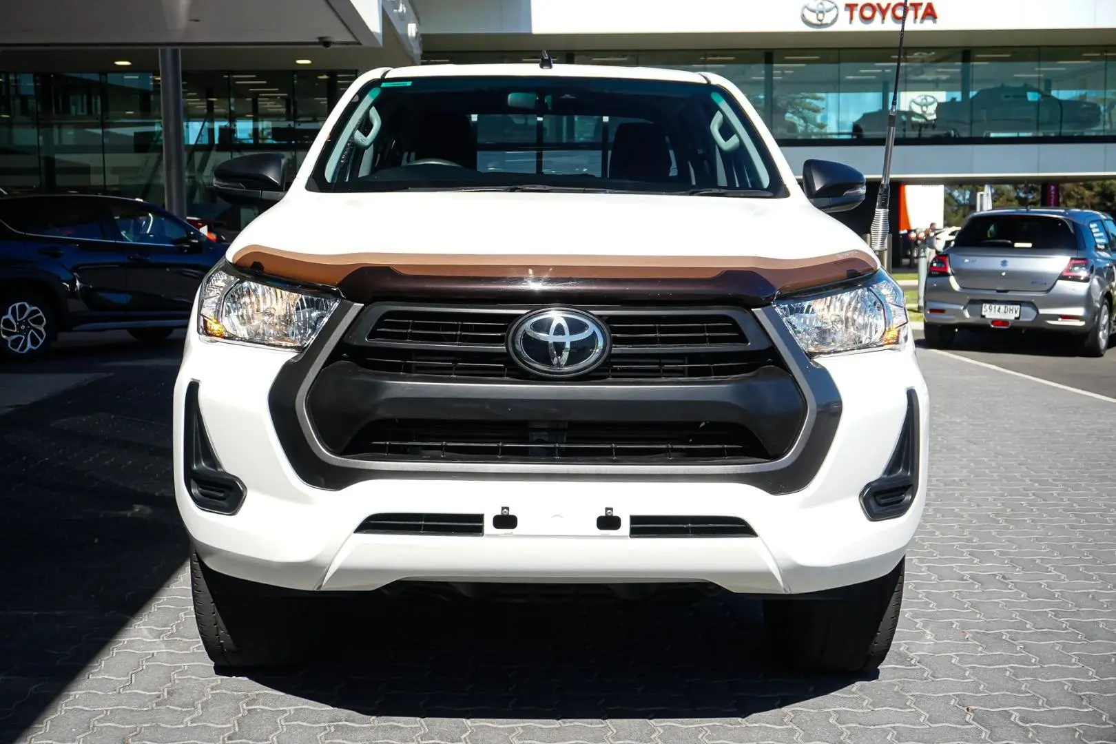 2021 Toyota Hilux Gallery Image 5