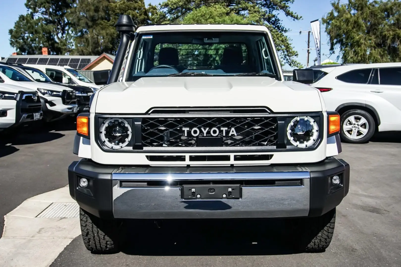 2024 Toyota Landcruiser Gallery Image 4