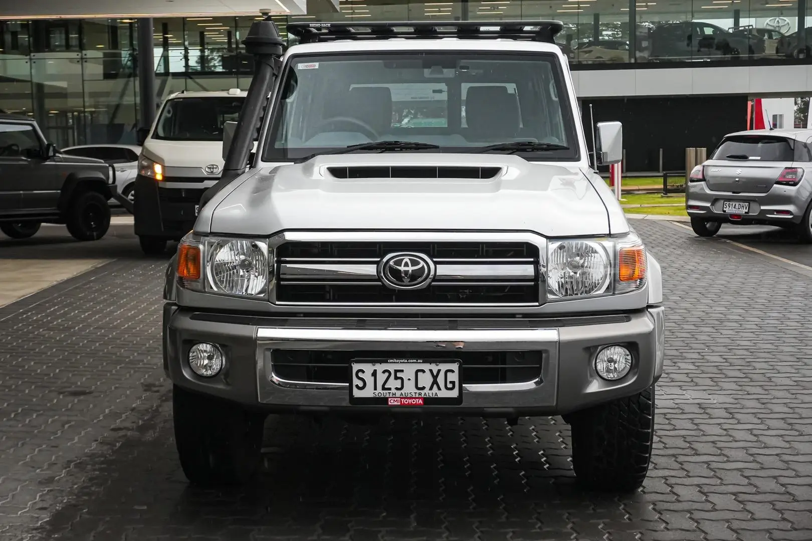 2023 Toyota Landcruiser Gallery Image 5