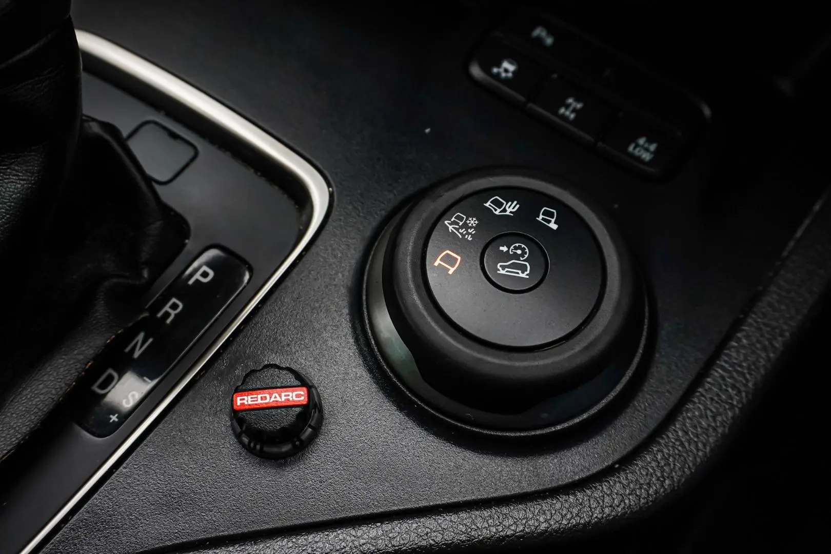 2021 Ford Everest Gallery Image 27