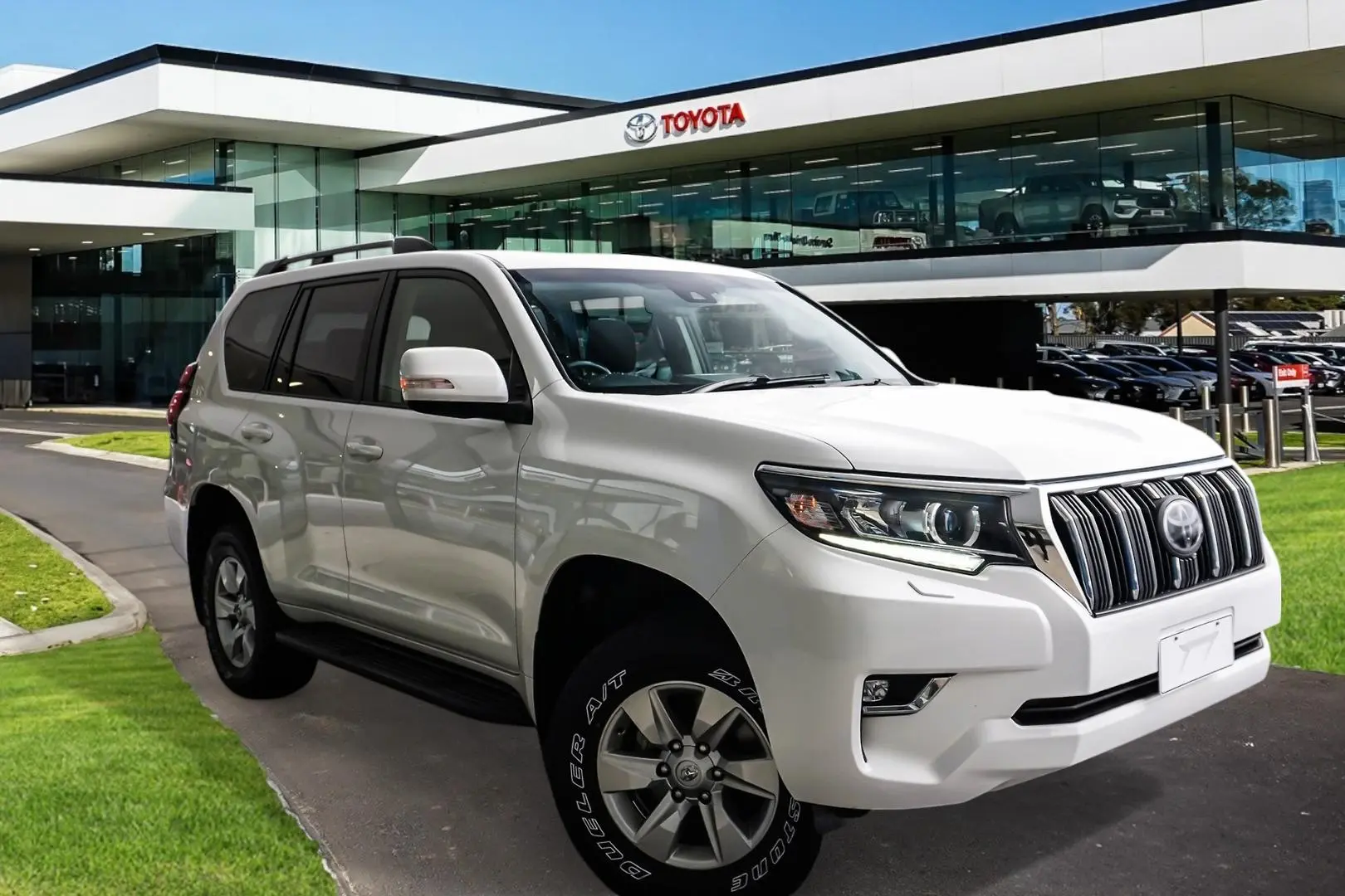 2021 Toyota Landcruiser Prado Gallery Image 1