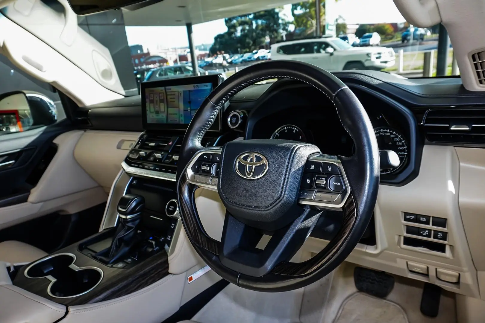 2022 Toyota Landcruiser Gallery Image 6