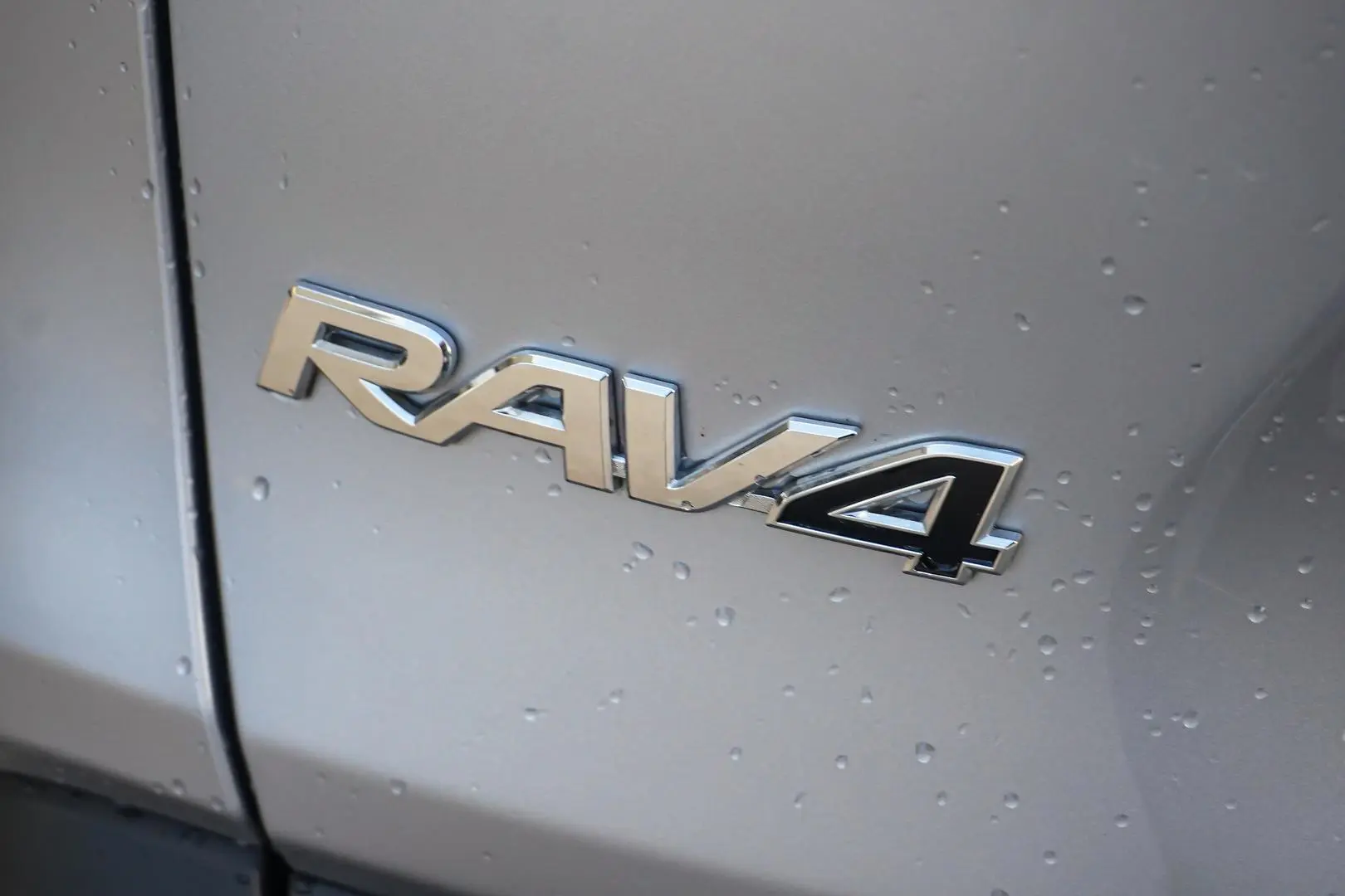 2025 Toyota RAV4 Gallery Image 14