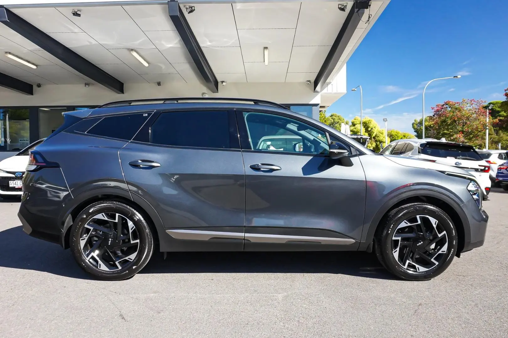 2023 Kia Sportage Gallery Image 4