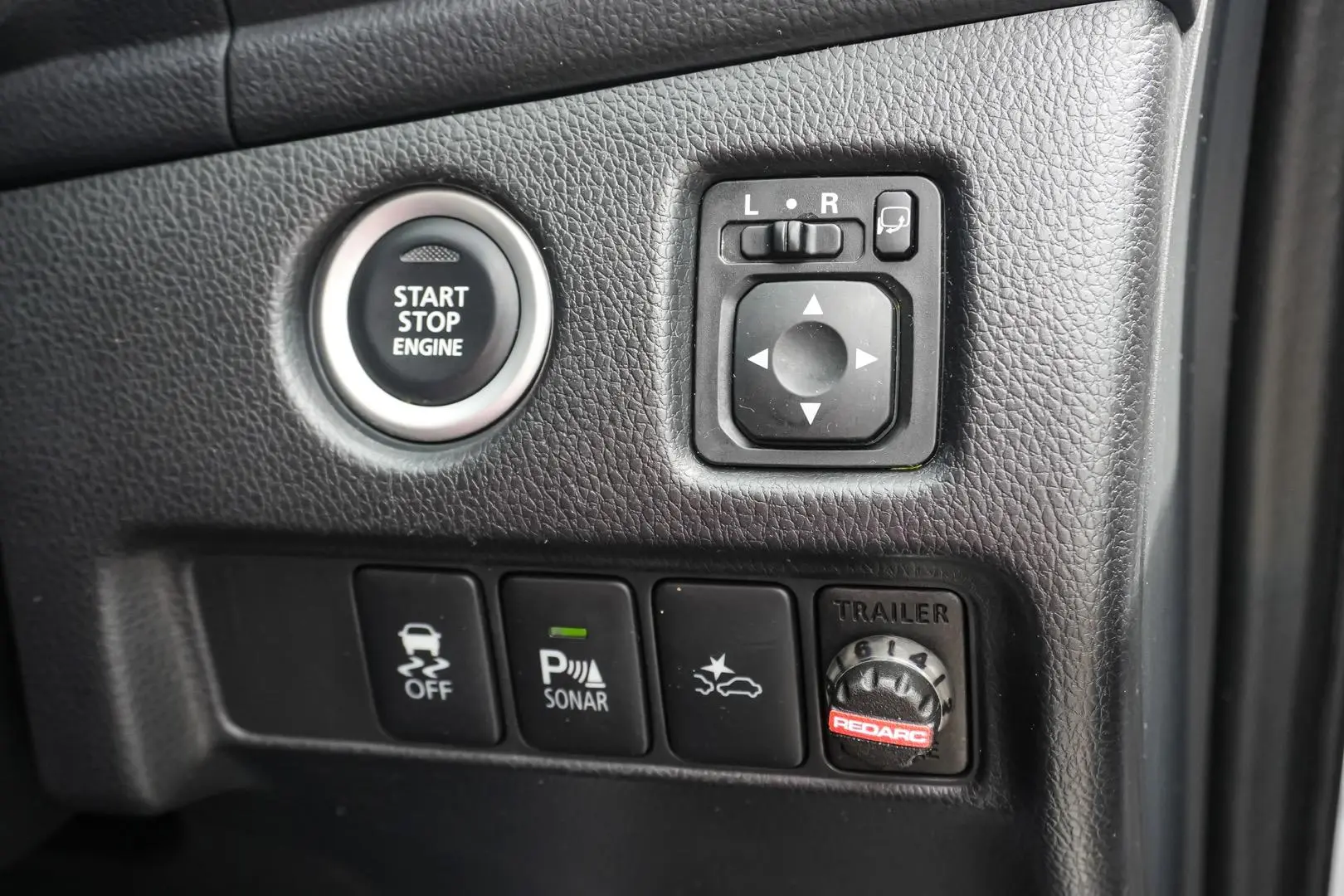 2023 Mitsubishi Pajero Sport Gallery Image 25