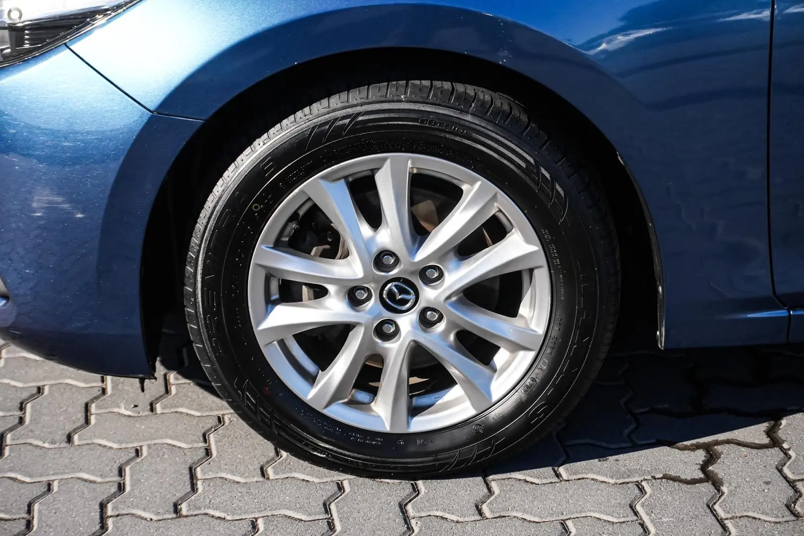 2017 Mazda 3 Gallery Image 13