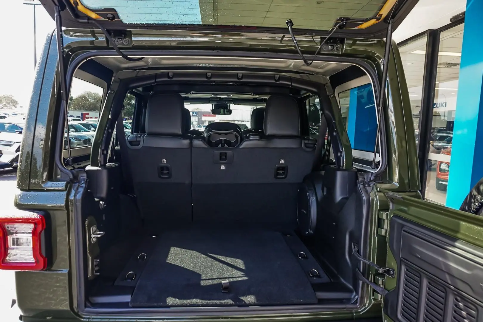 2023 Jeep Wrangler Gallery Image 12