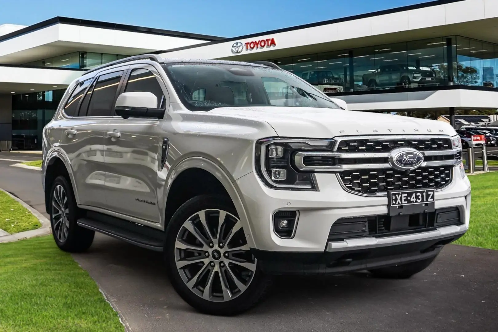 2024 Ford Everest Image