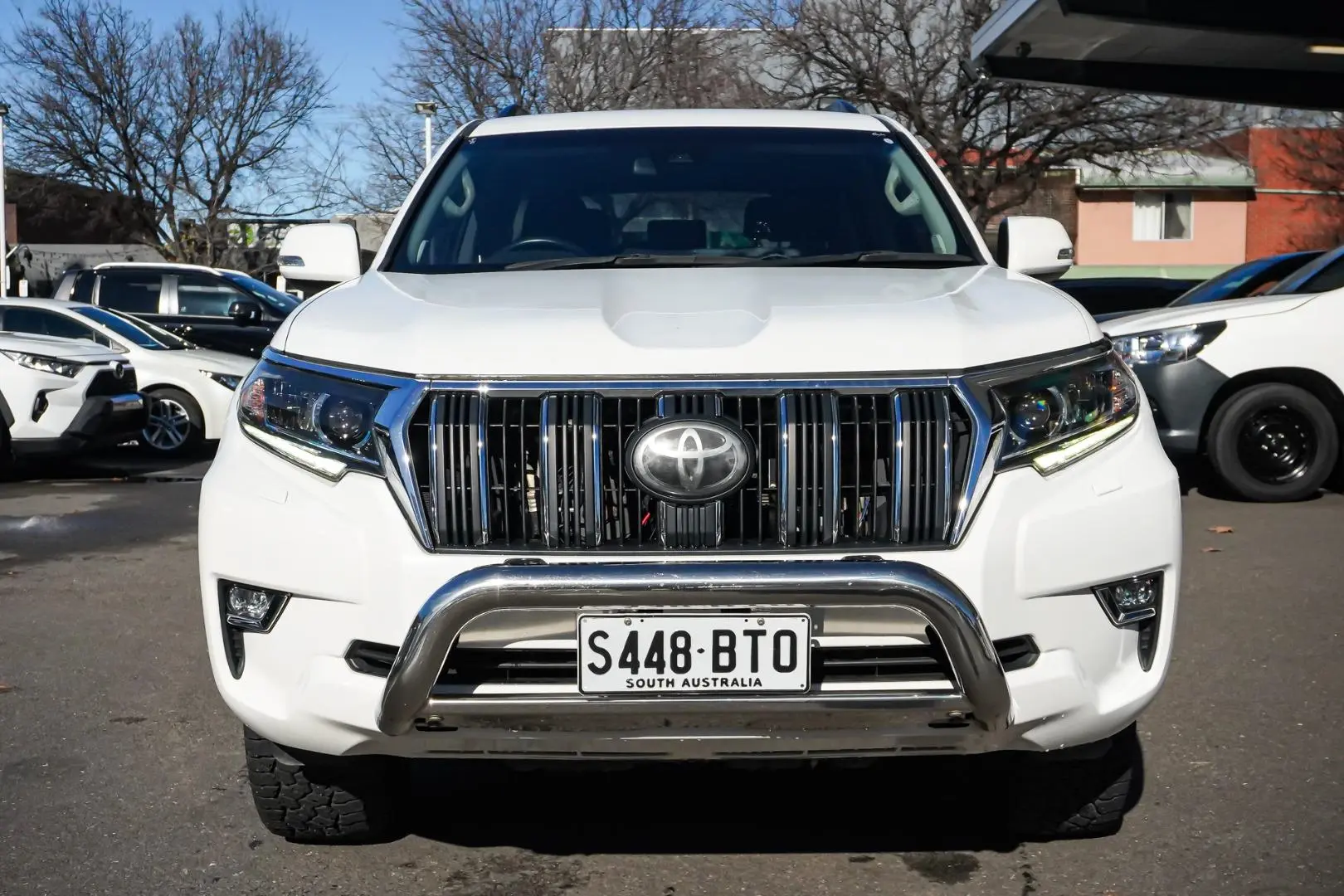2017 Toyota Landcruiser Prado Gallery Image 4