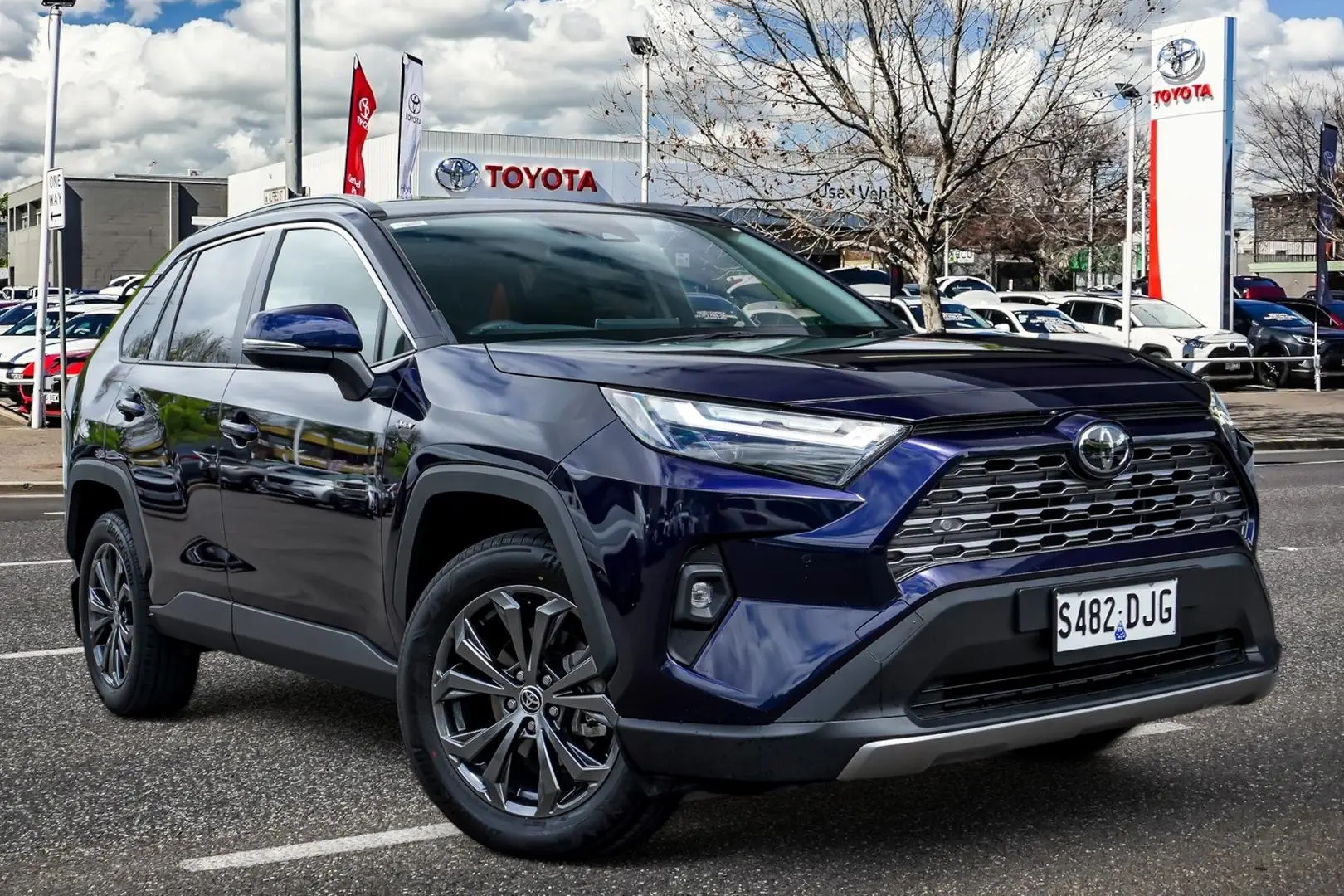 2025 Toyota RAV4 Image