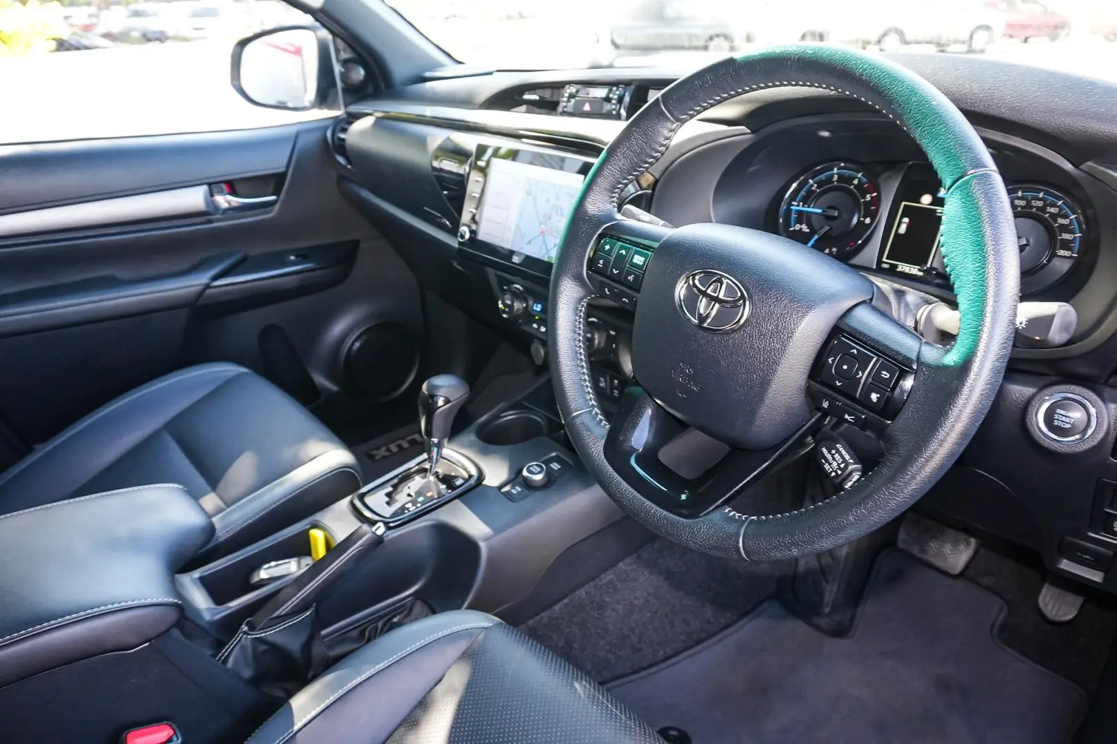 2024 Toyota Hilux Gallery Image 16