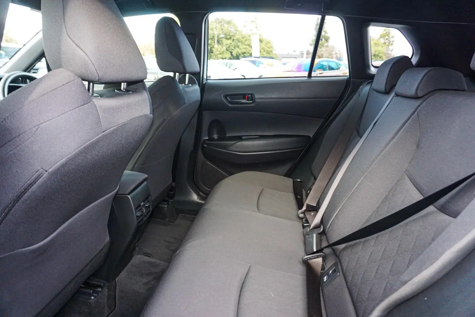 2023 Toyota Corolla Cross Gallery Image 8