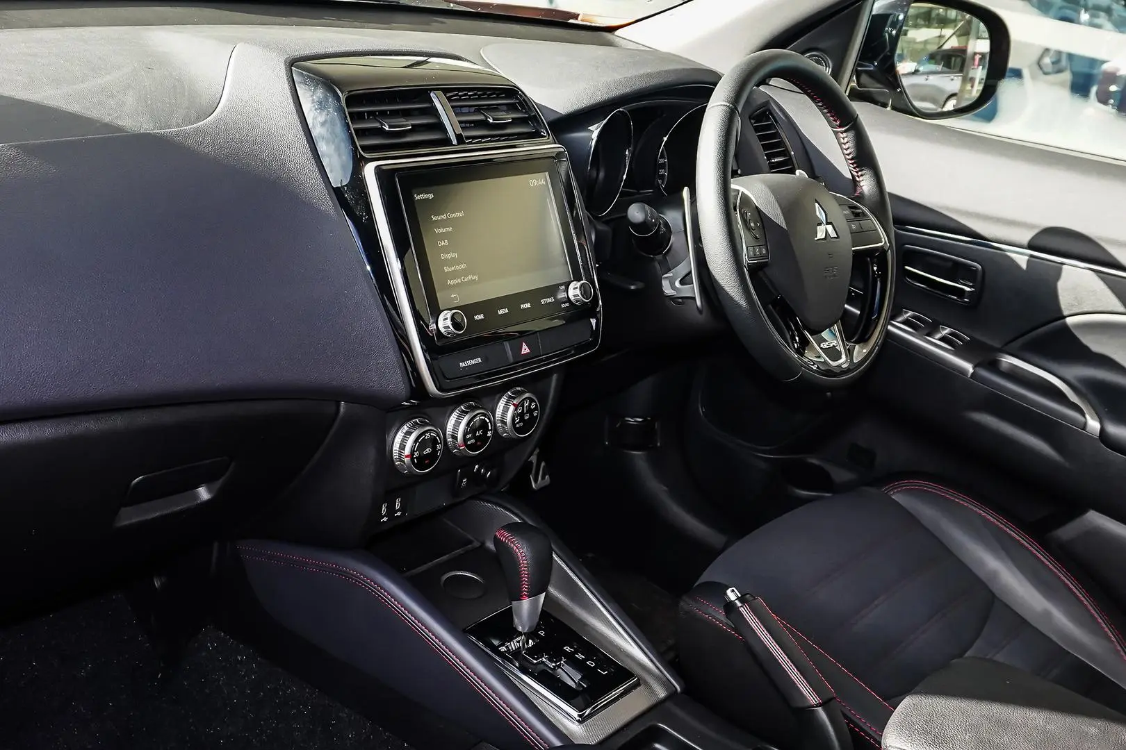 2024 Mitsubishi ASX Gallery Image 11