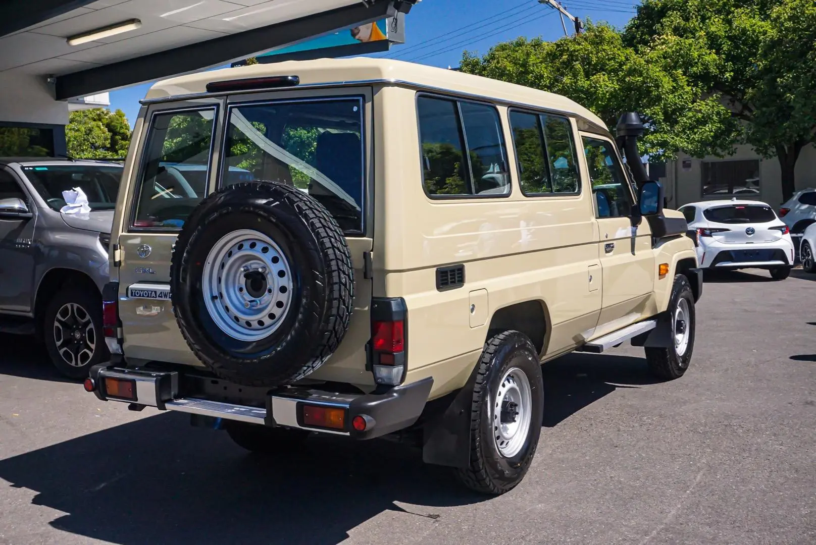 2024 Toyota Landcruiser Gallery Image 2