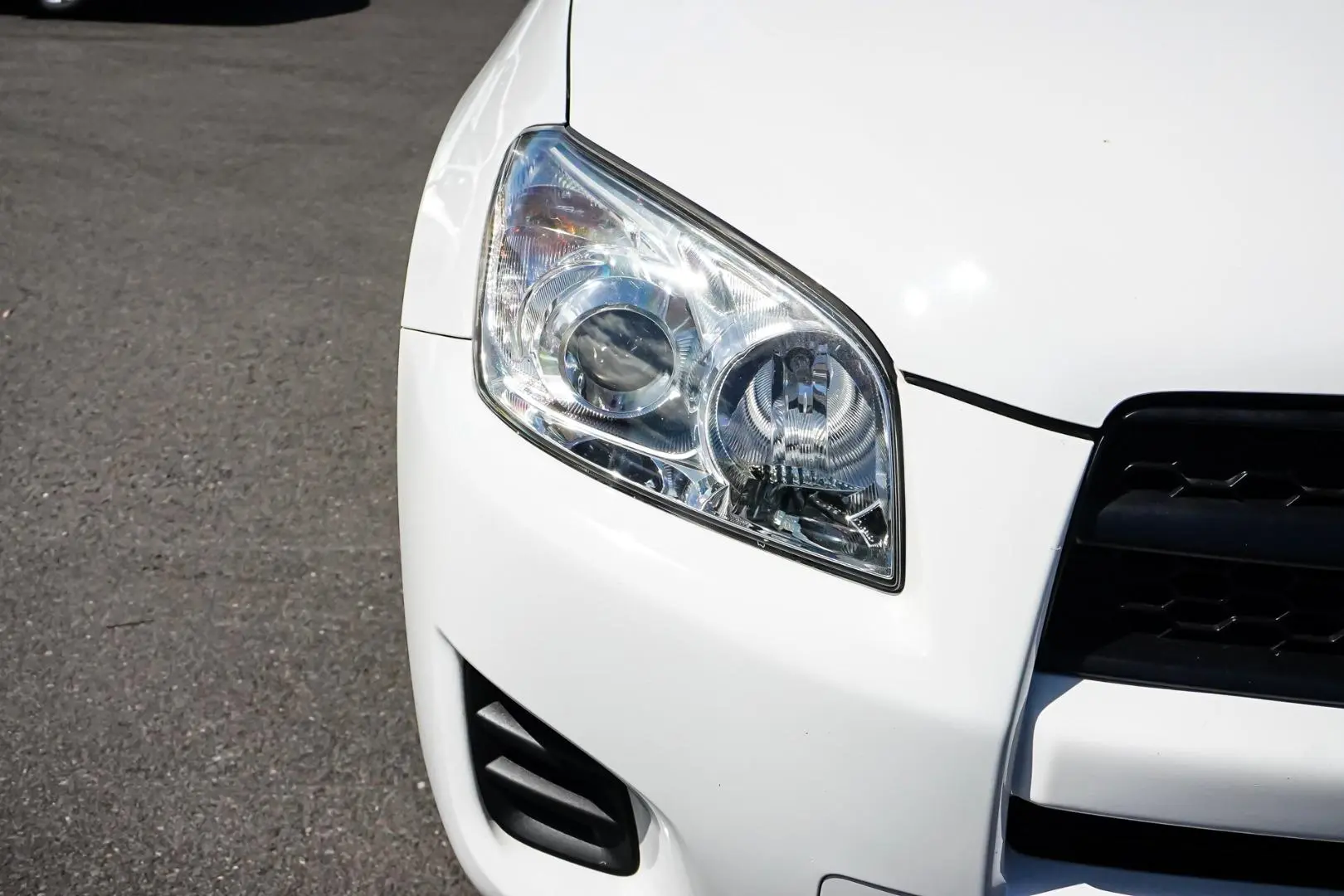 2010 Toyota RAV4 Gallery Image 13