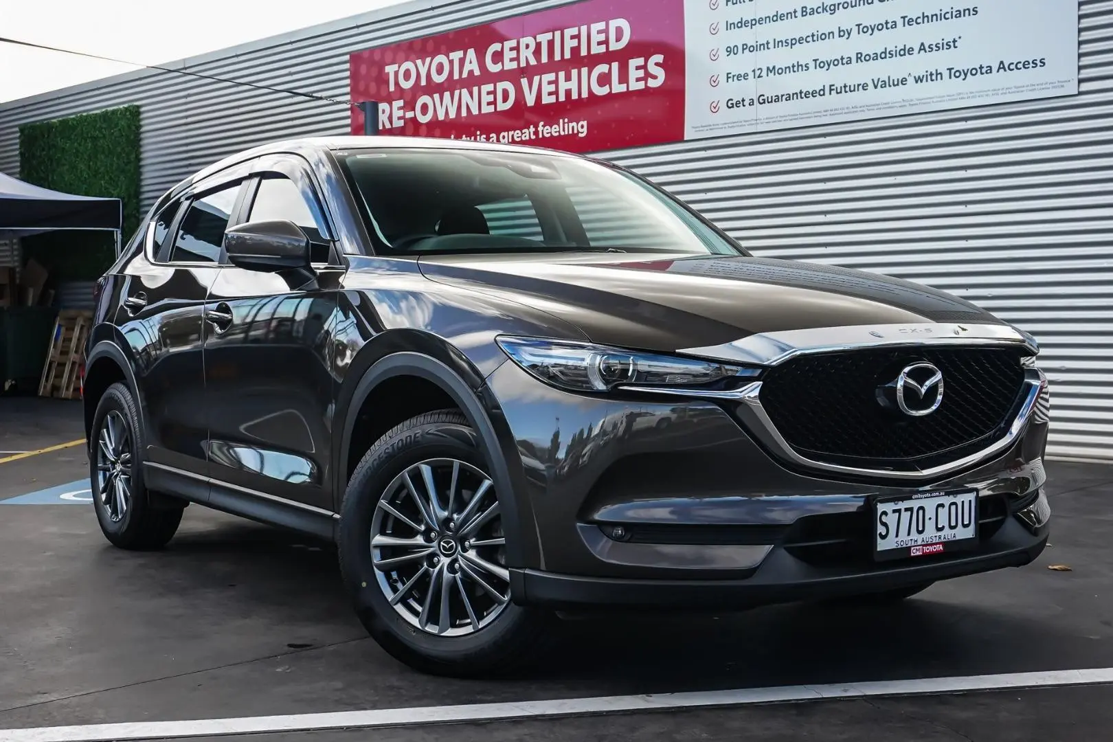 2017 Mazda CX-5 Gallery Image 1