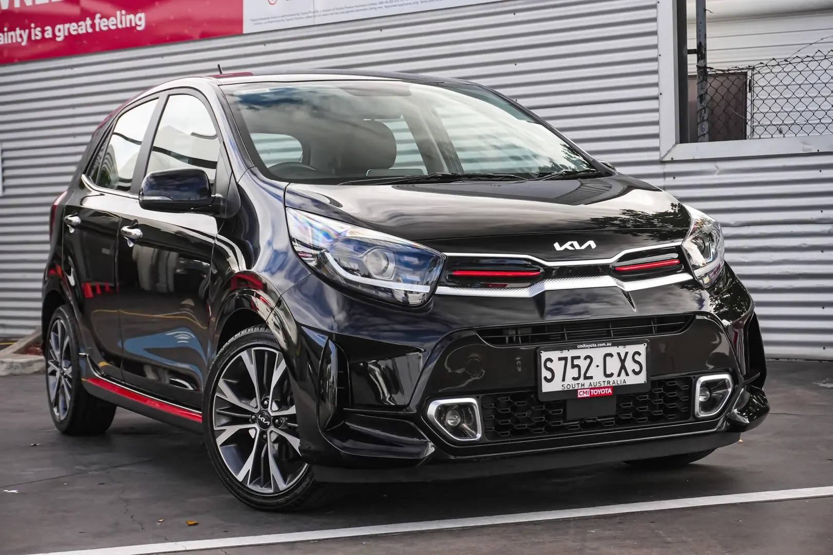 2023 Kia Picanto Gallery Image 2