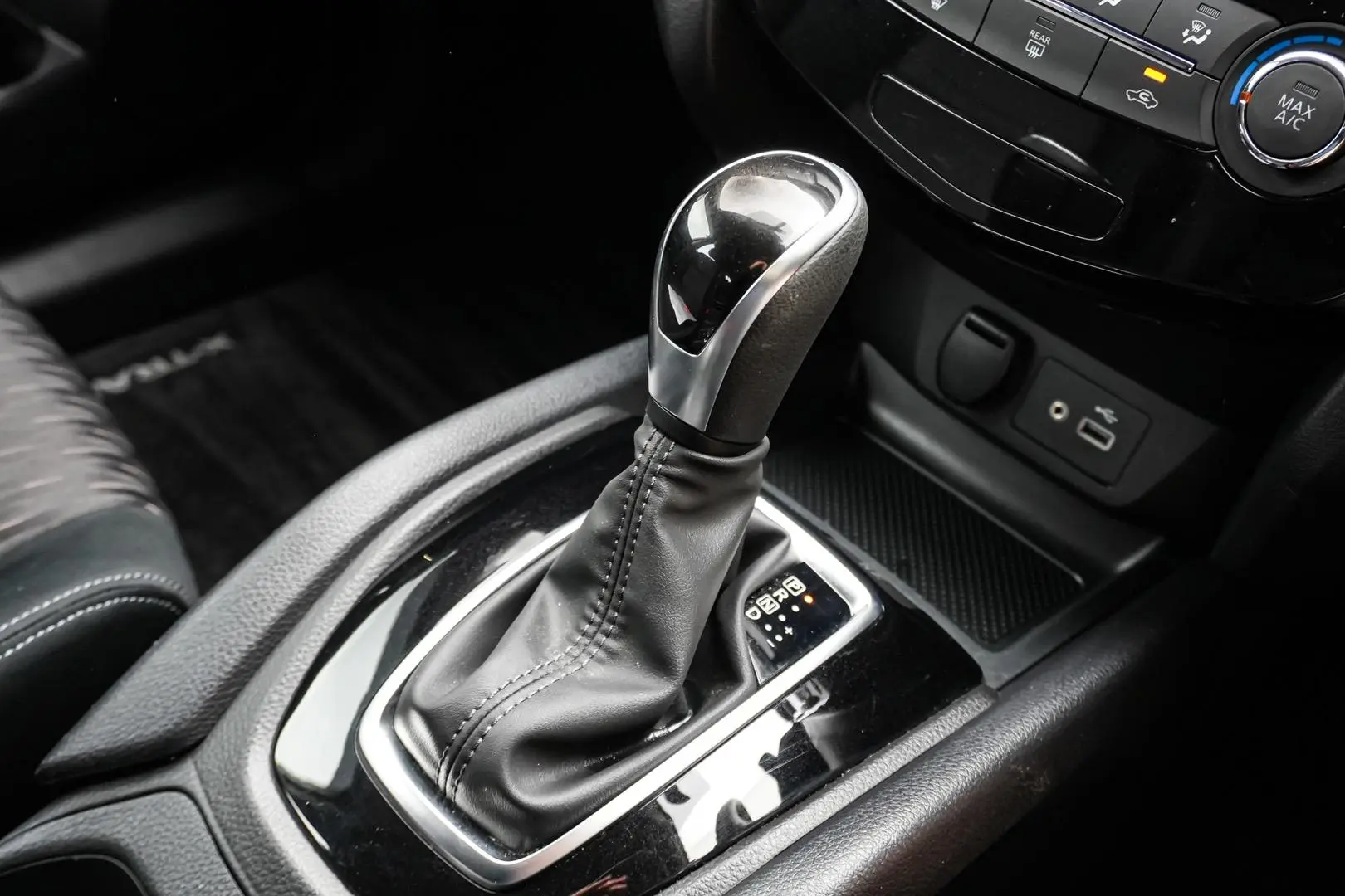 2021 Nissan X-TRAIL Gallery Image 18