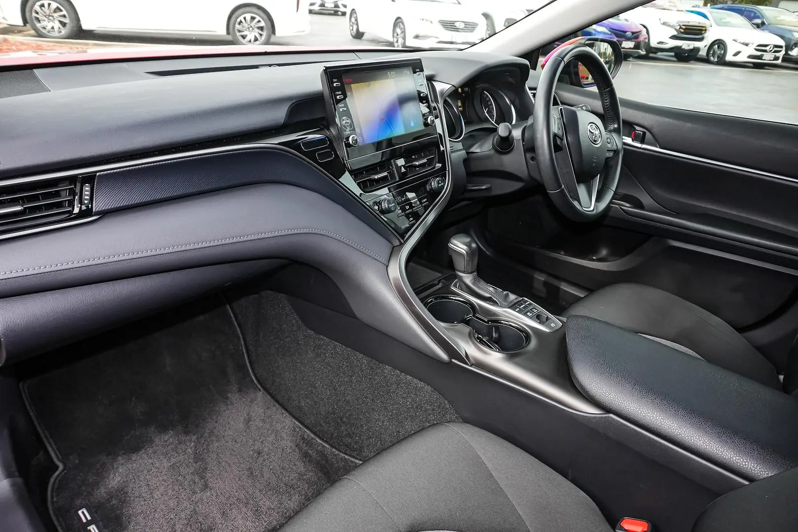2022 Toyota Camry Gallery Image 10