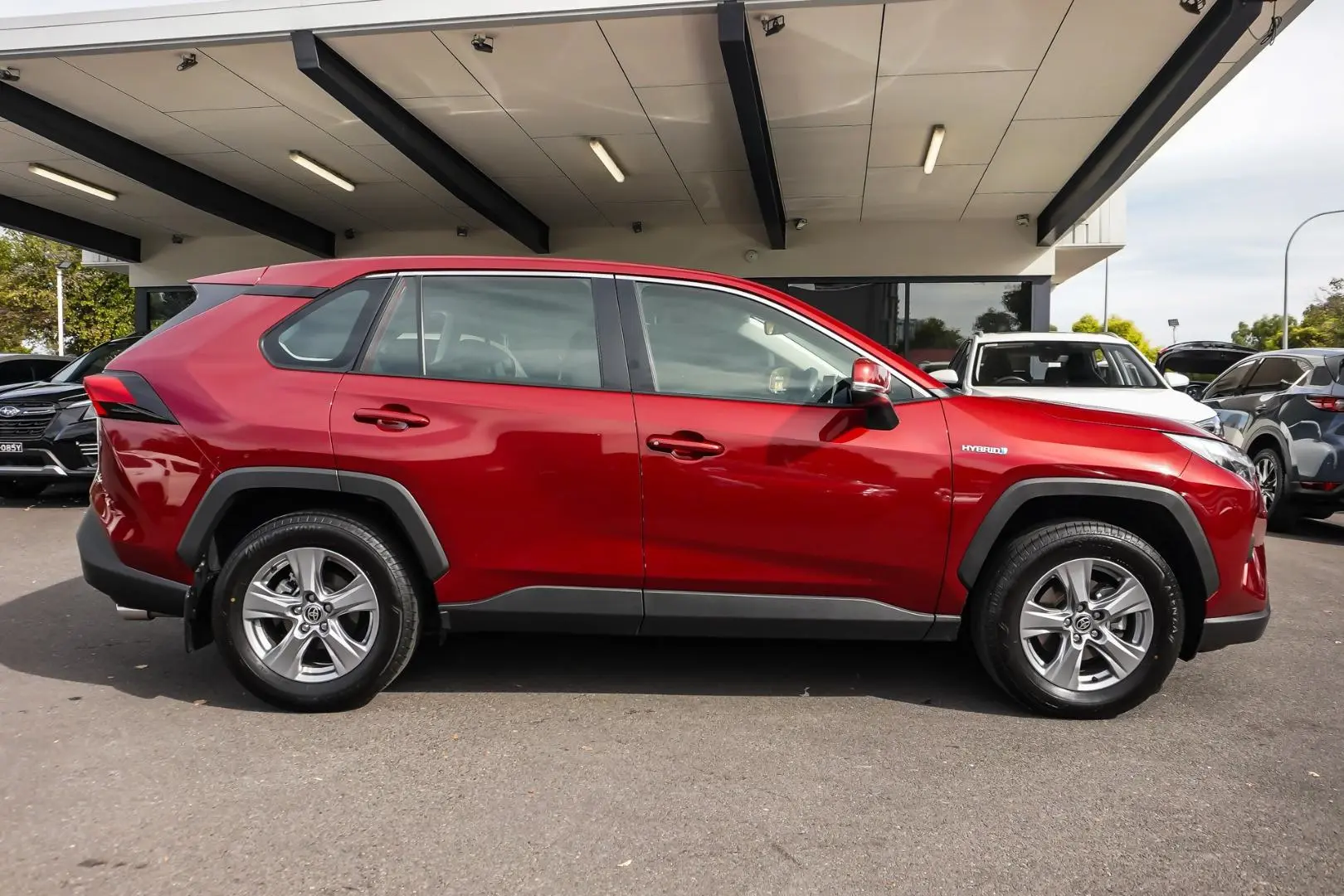 2024 Toyota RAV4 Gallery Image 4