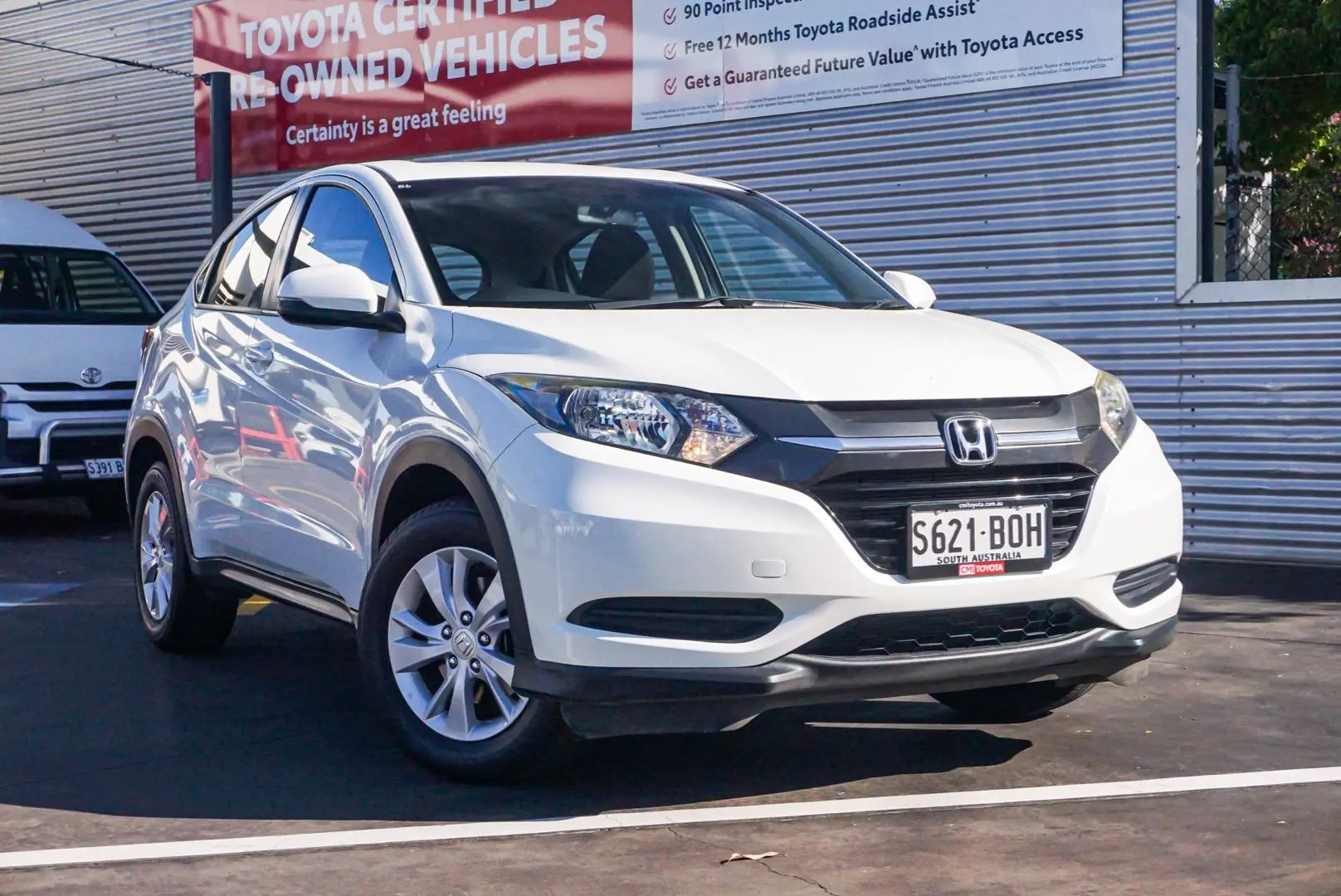 2017 Honda Hr-V Gallery Image 1