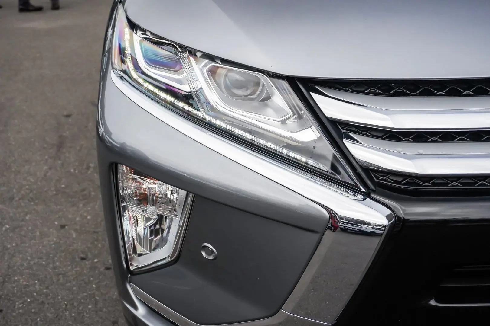 2018 Mitsubishi Eclipse Cross Gallery Image 13
